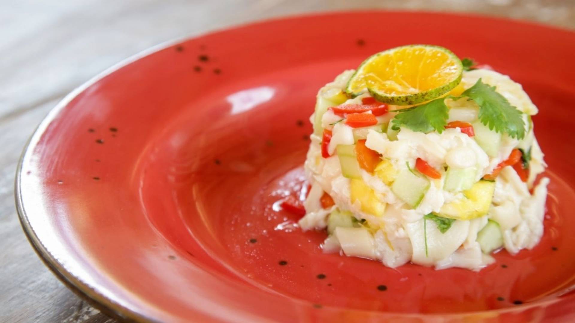 Ceviche acompanado de viandas